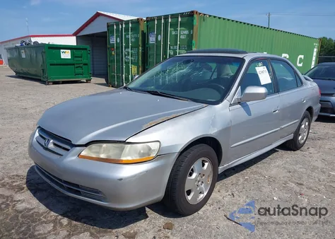 2001 Honda Accord 3.0 Ex z USA, uszkodzony, nr VIN 1HGCG16531A086287